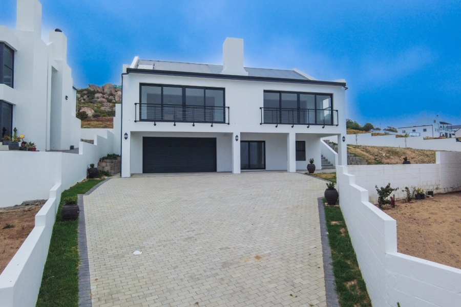 3 Bedroom Property for Sale in Da Gama Bay Western Cape